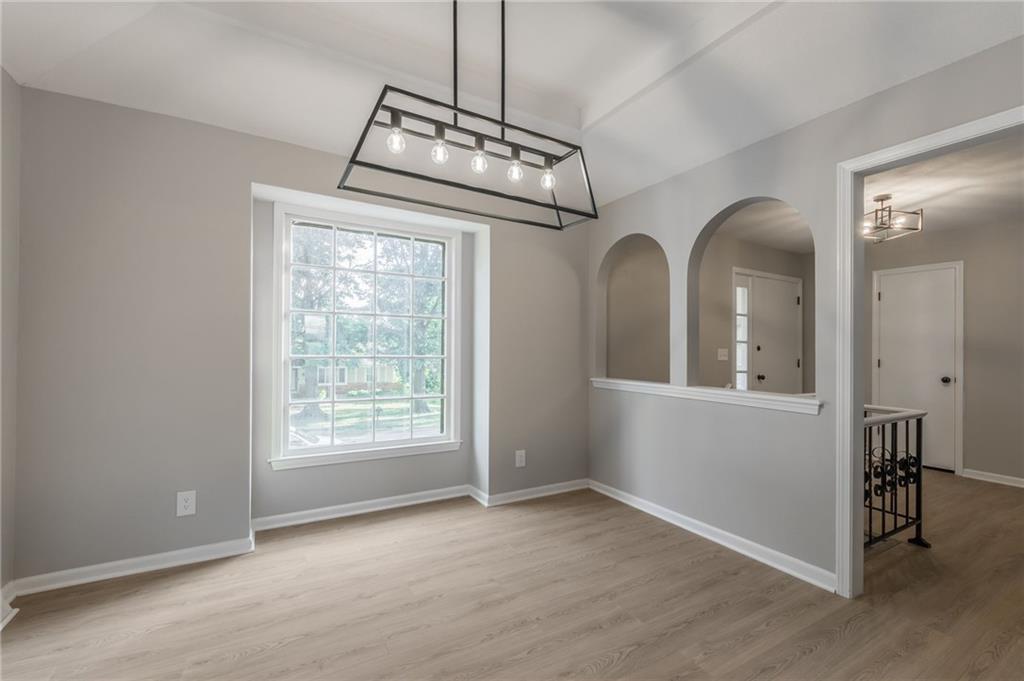 3600 NE 76th Terrace