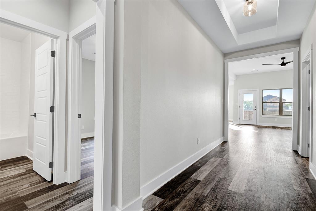 1808 Aleia Cove