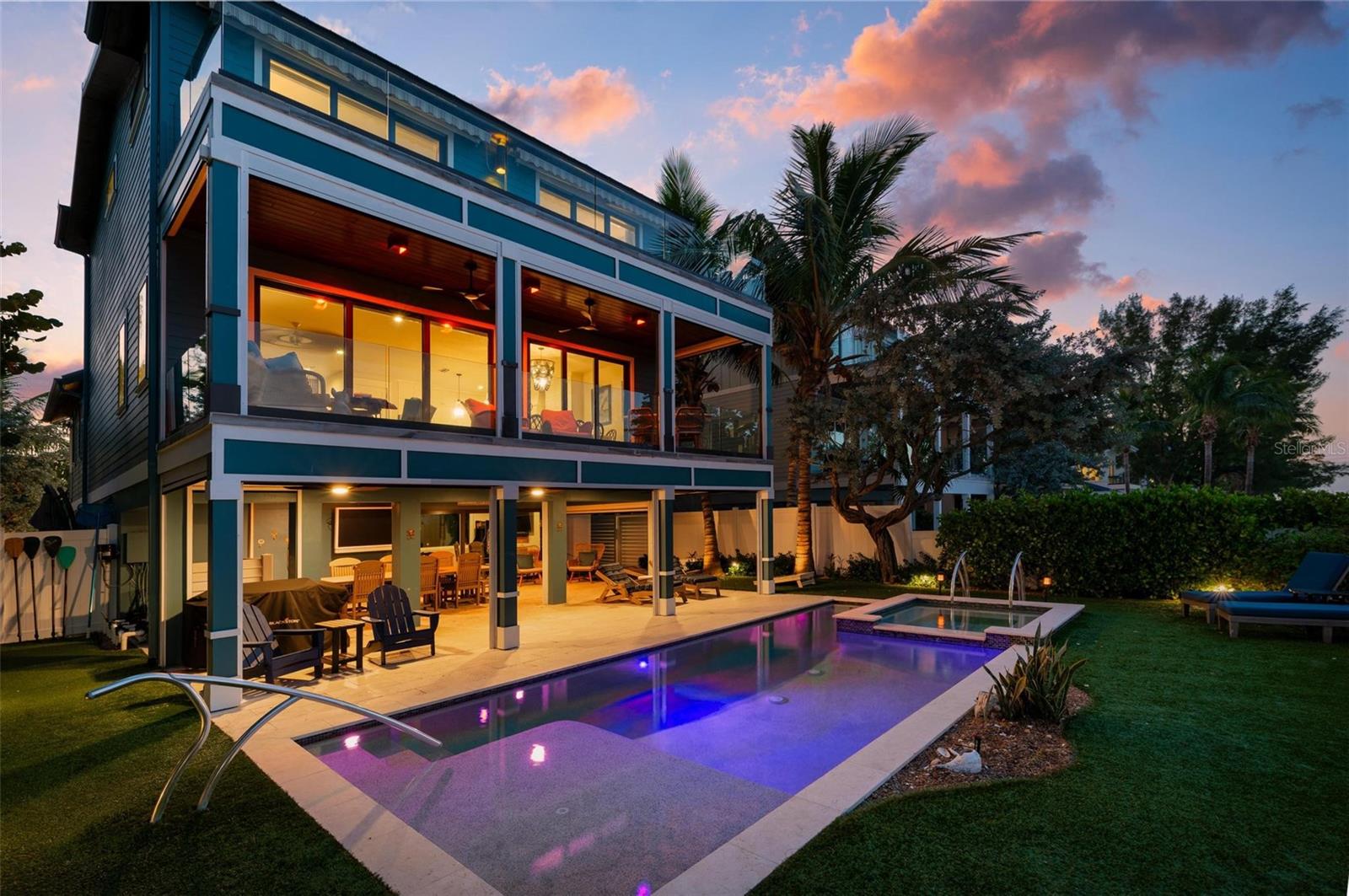 915 N Shore Drive