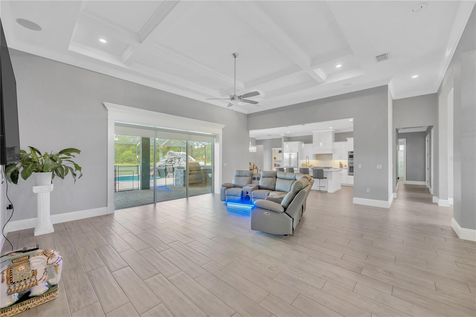 2850 Saddle Ridge Lane