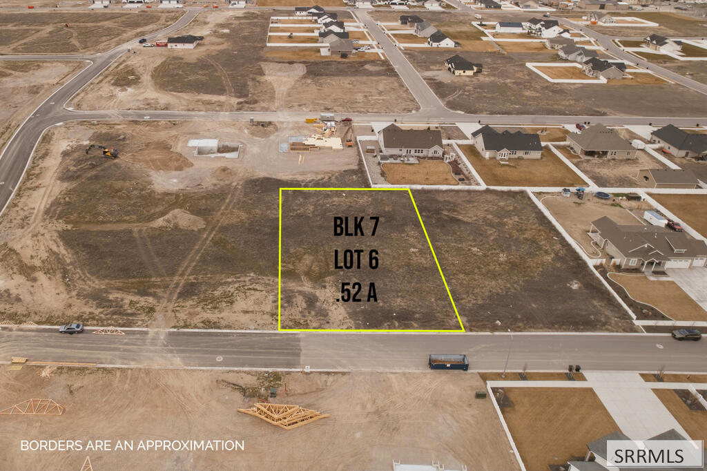 L6 B7 Glacier Ave