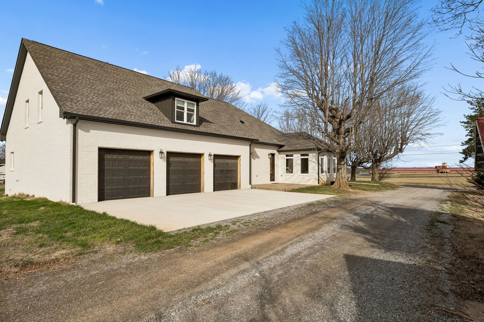 7307 Dunn Rd