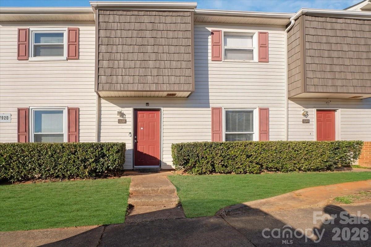 7920 Shady Oak Trail