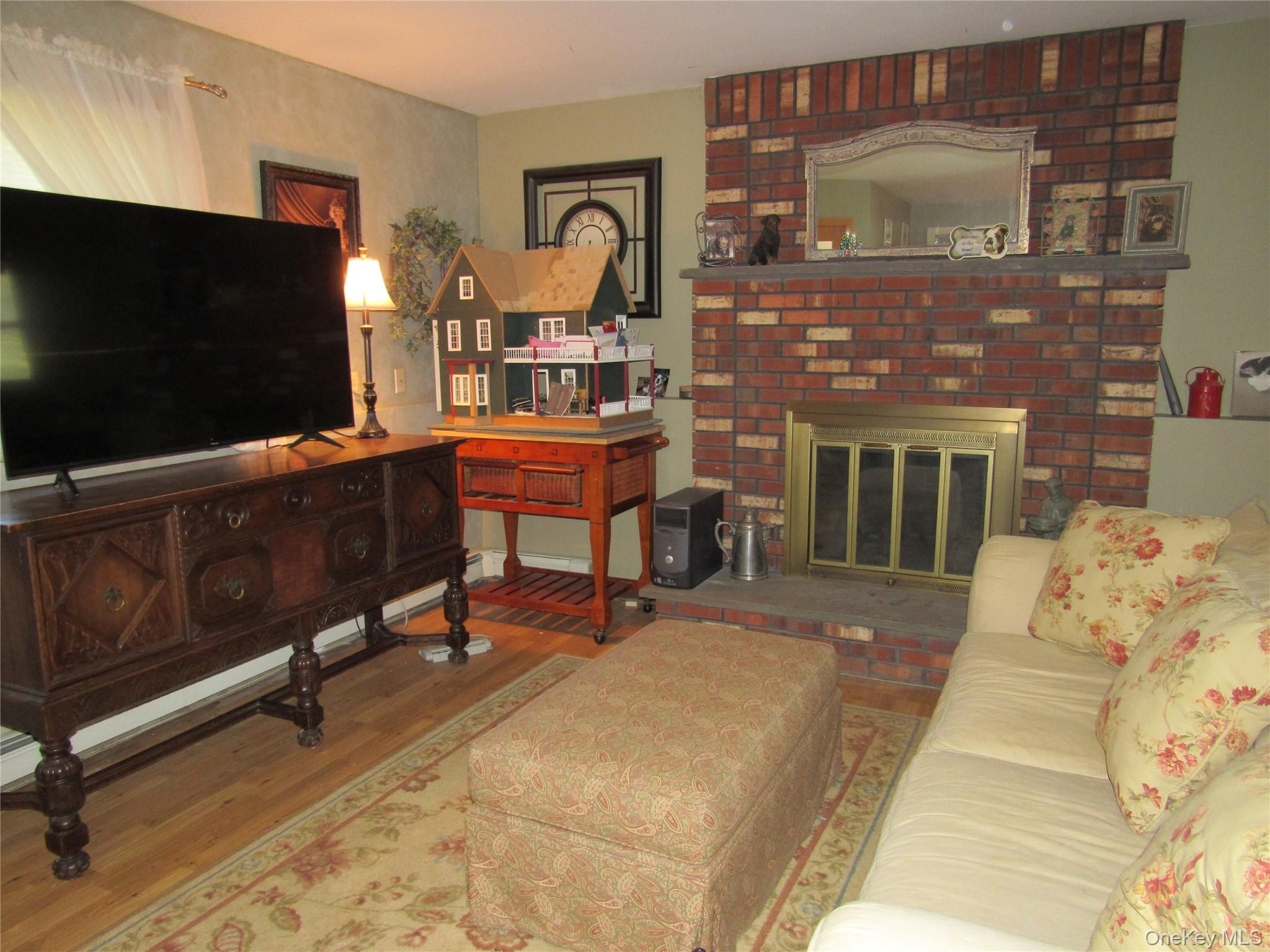 5 Hillside Road
