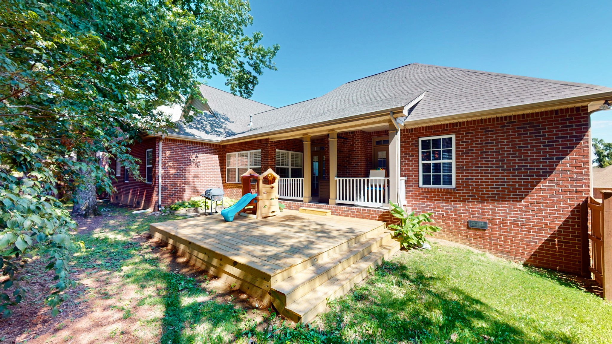 1016 Tulip Blossom Dr