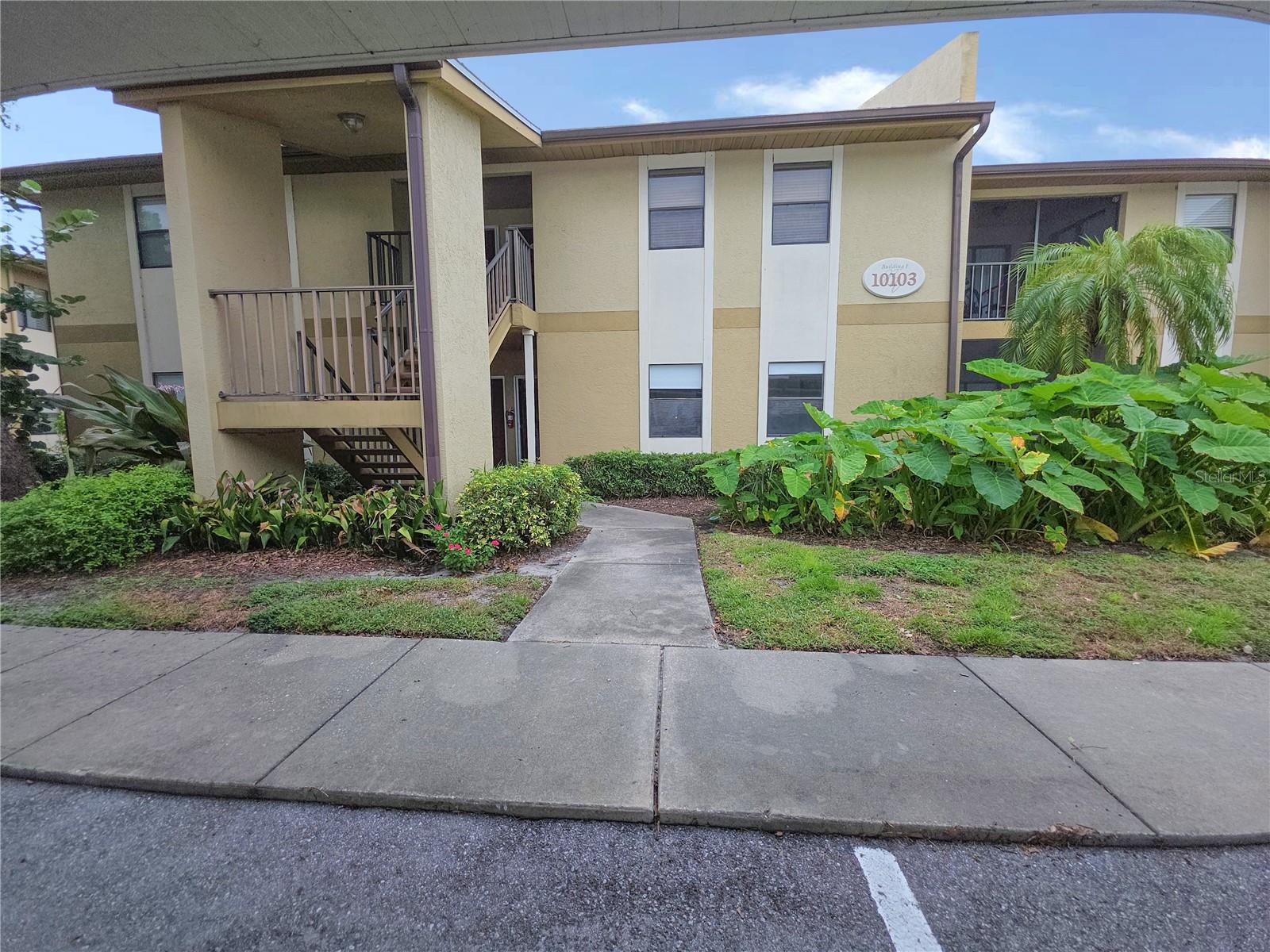 A 3-bedroom, 2-bathroom condo in the gated community of Bella Vista! Located on the first floor, this spacious residence offers access to the clubhouse, fitness center, pool, and hot tub.The open-concept floor plan creates a flow between the kitchen and living room, while a separate dining area provides space for entertaining. The primary suite is privately positioned at the rear of the home and features a closet with space to enter and an en-suite bathroom with a shower with direct entry. Two additional bedrooms are located at the front of the unit and share a full bathroom, providing accommodations for guests.The residence has a full-size washer and dryer, and the screened-in patio provides space to relax, entertain, and enjoy lake views.Bella Vista residents have access to amenities, including two heated saltwater pools, a hot tub, gas grills, an outdoor fireplace, a clubhouse, fitness center, and access to Lake Seminole. All of this is minutes from shopping, dining, entertainment, and the Gulf beaches.This is a Fannie Mae HomePath property.