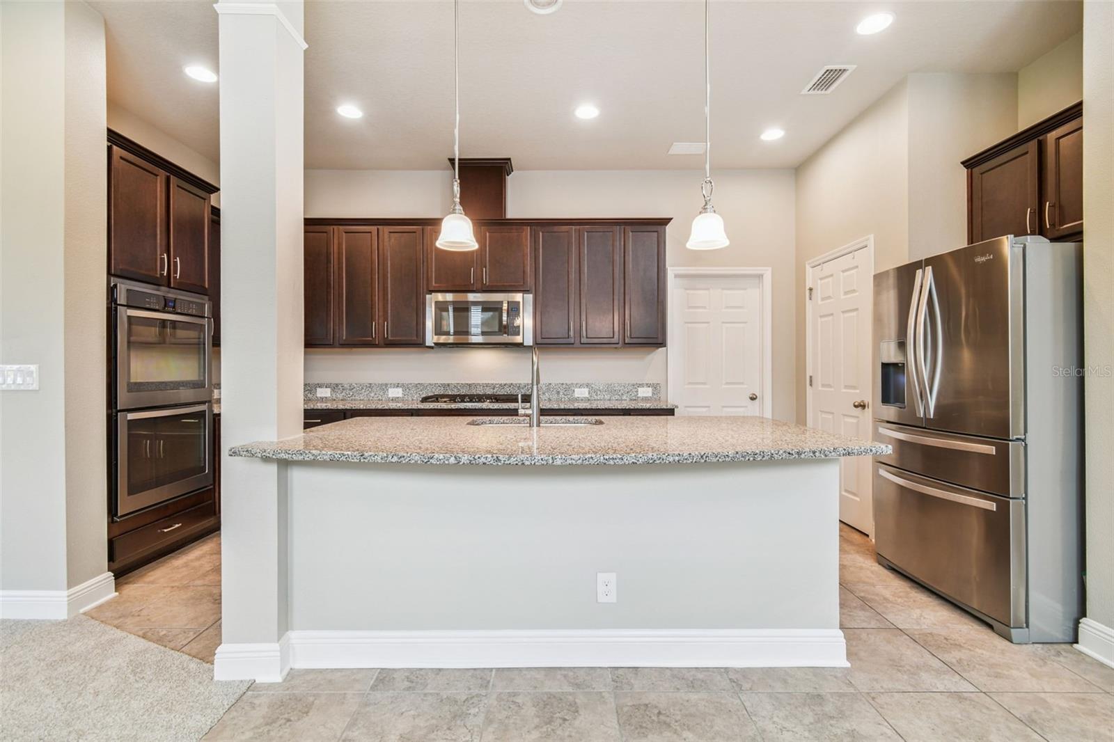 7508 Sea Lilly Court