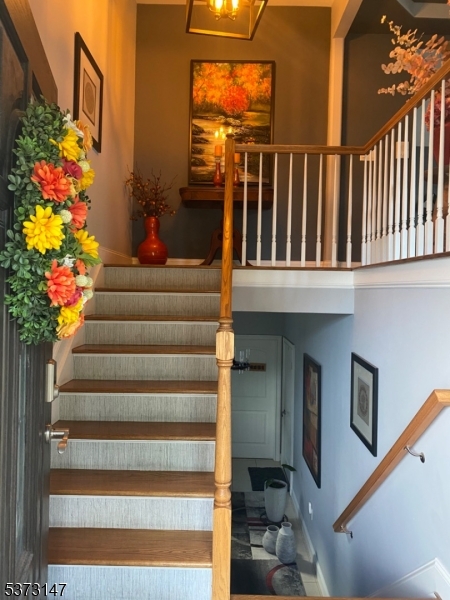 213 Edgar Pl