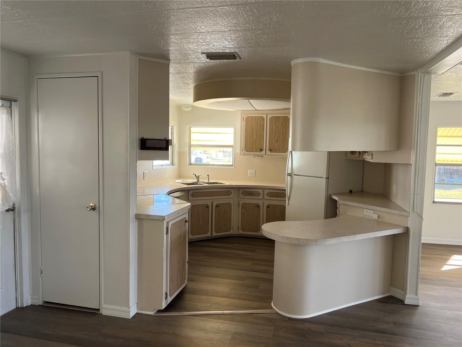 6710 36th Avenue E 103