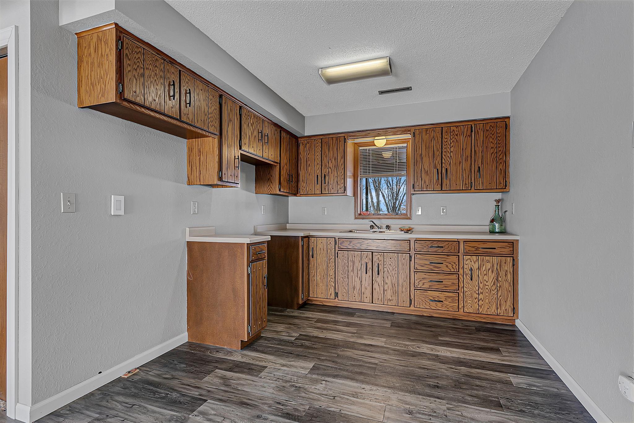 34293 County Road 4