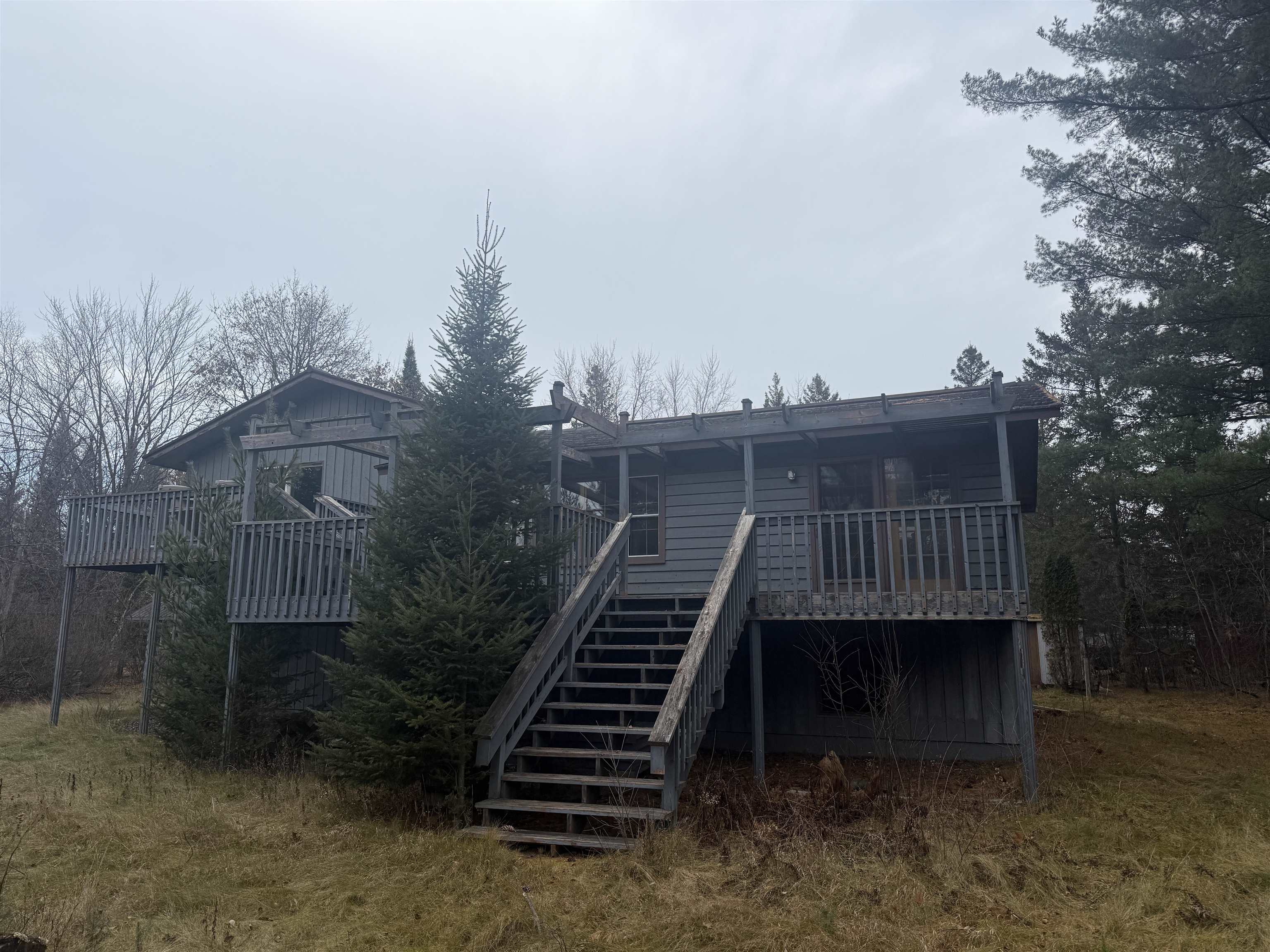 10725 N Namekagon Lane