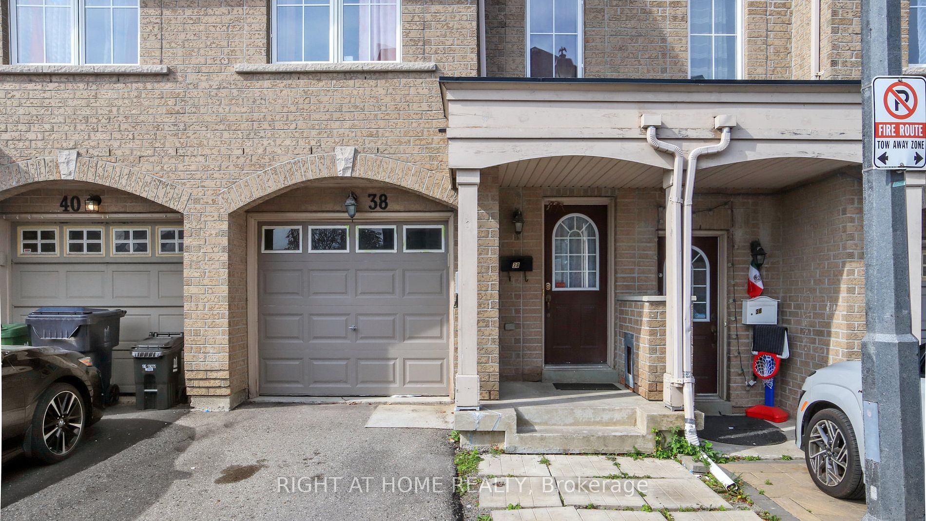 38 Jenkinson Way 131