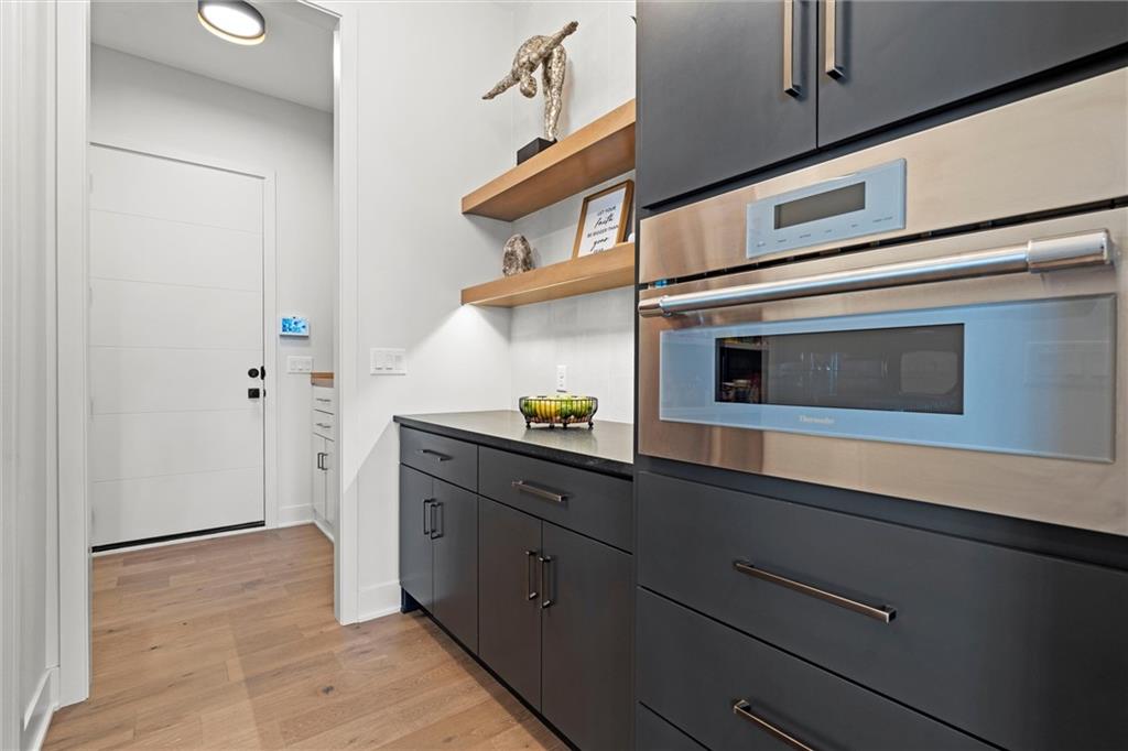 10721 W 142nd Street