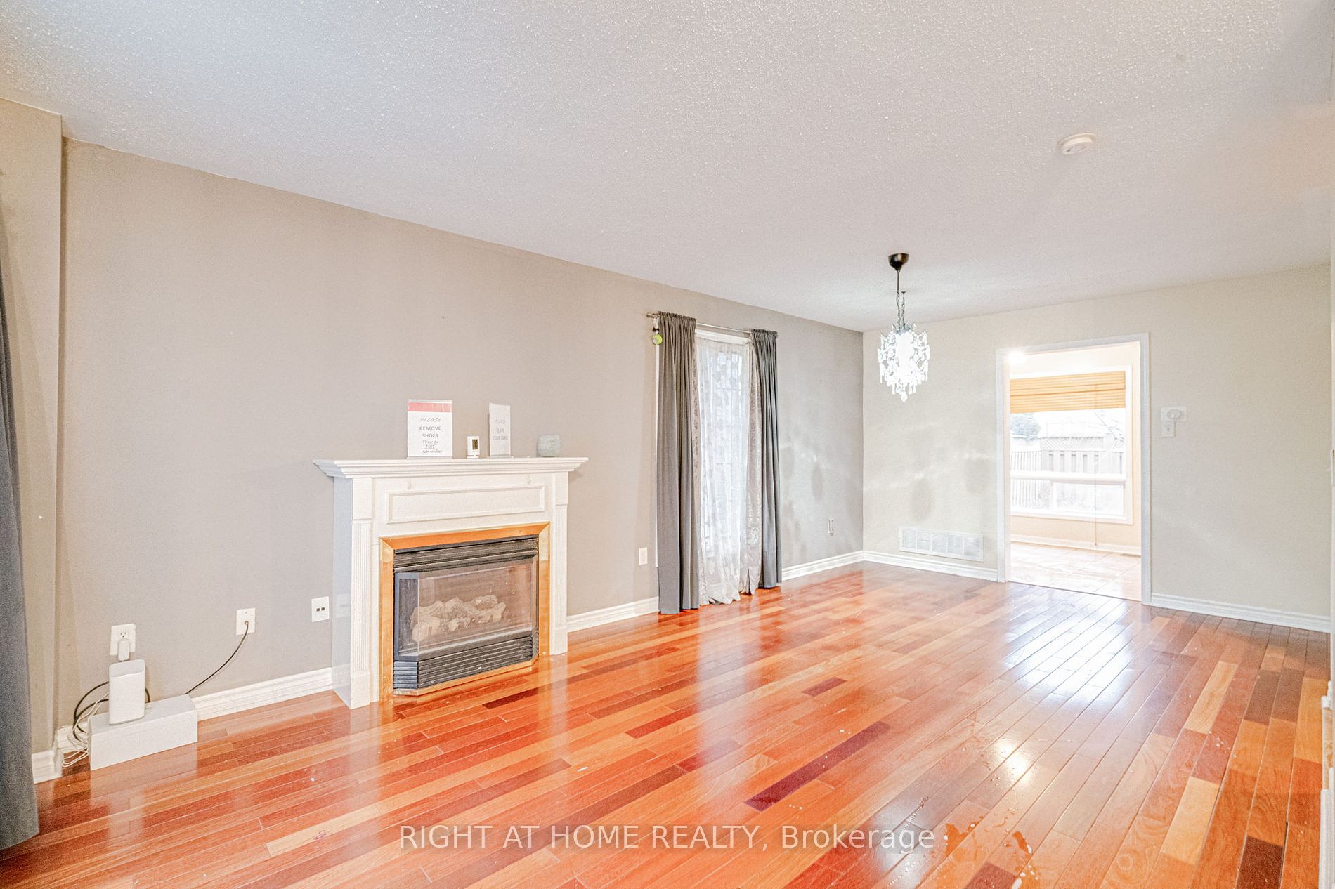 3155 Rock Harbour Rd