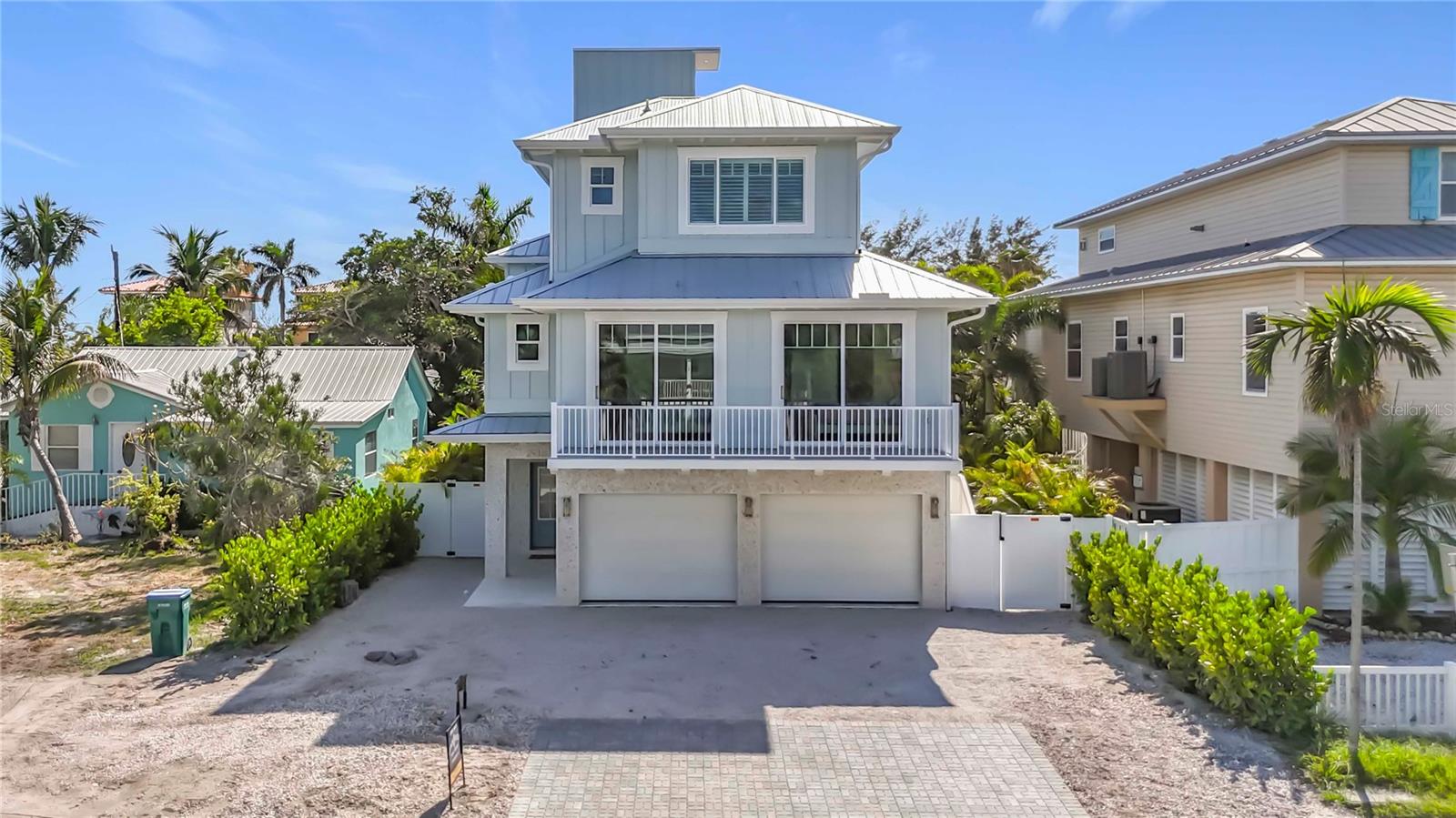 2918 Gulf Drive, Holmes Beach, FL