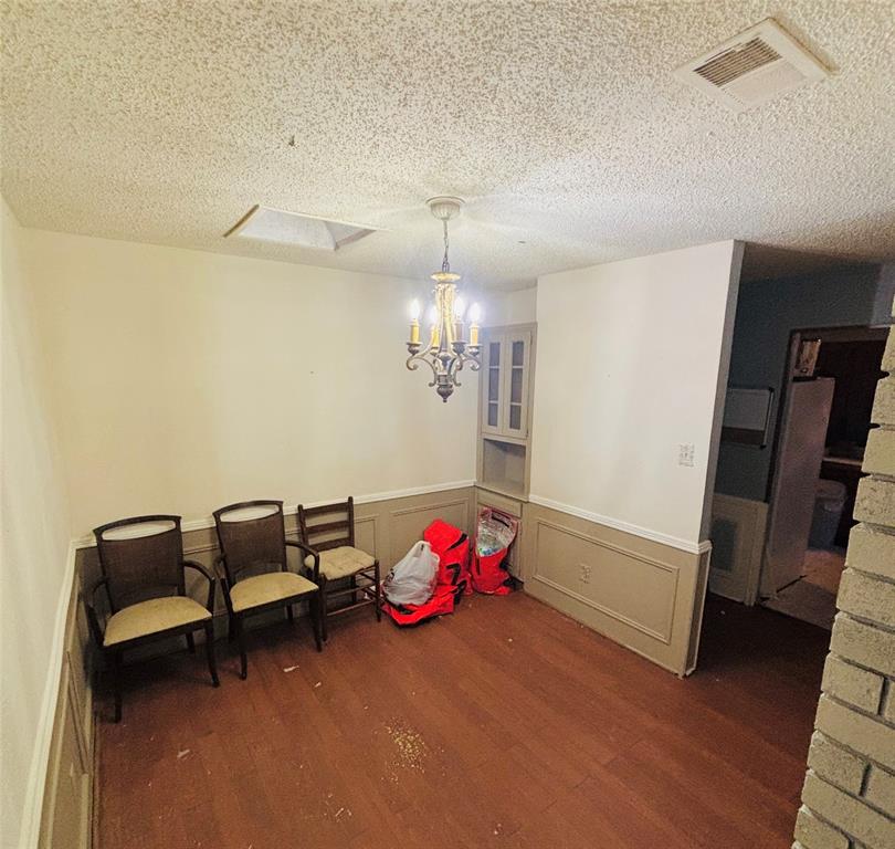 2224 Brigadoon Court