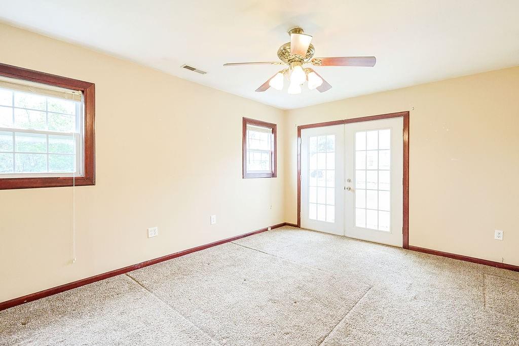 409 S Catalpa Street