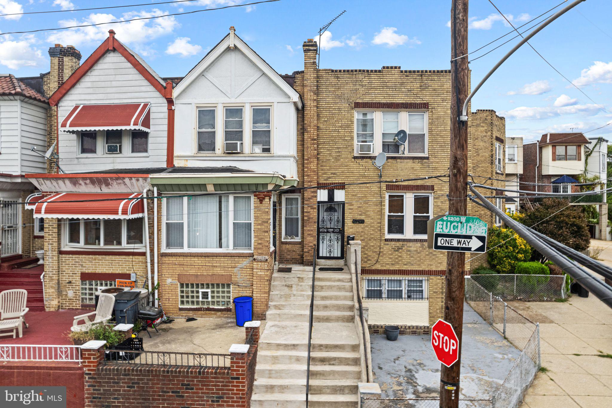 5201 Euclid St  
