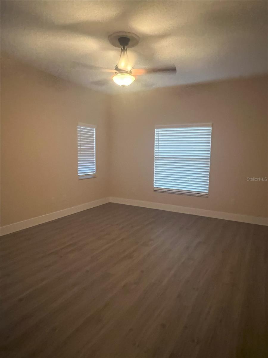 1066 Whitegate Court