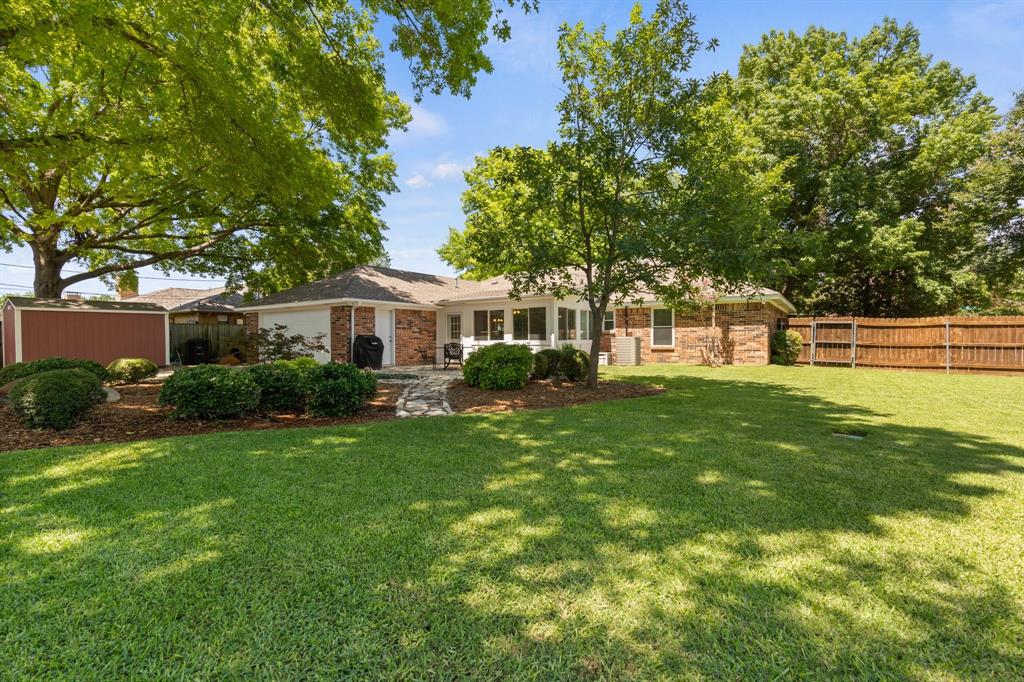 920 Stonelake Drive