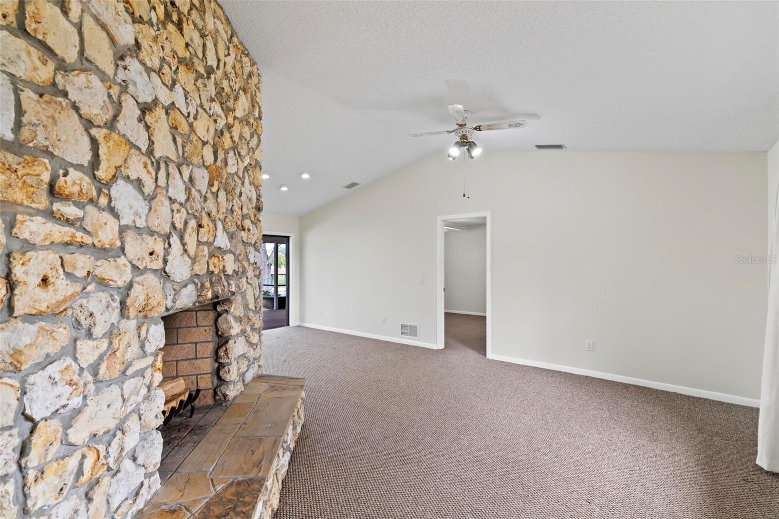 19 Cedar Hollow Court