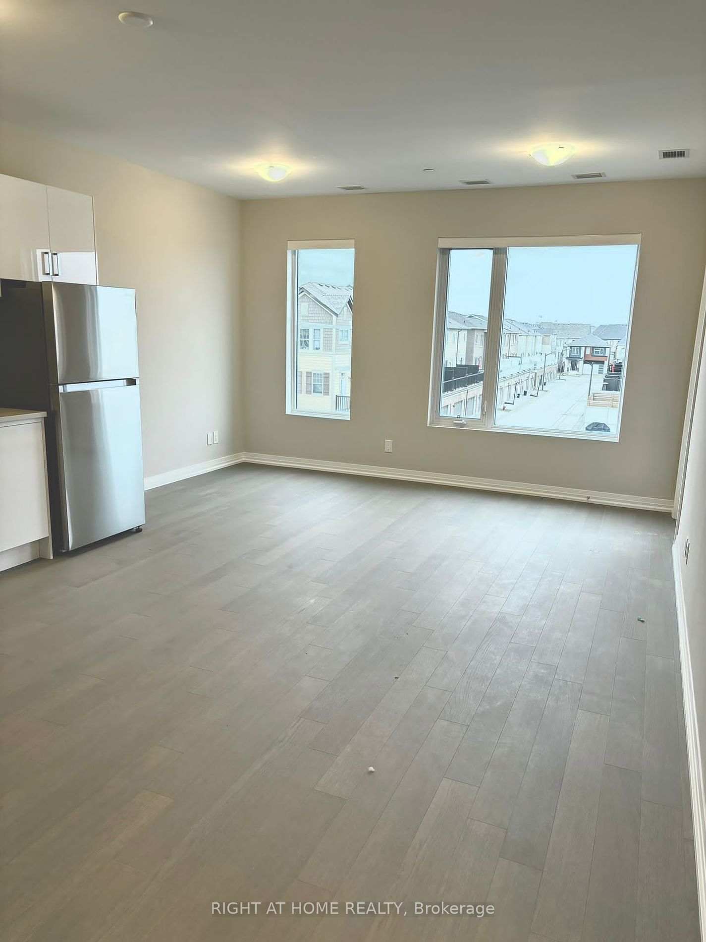 3285 Carding Mill Tr 301