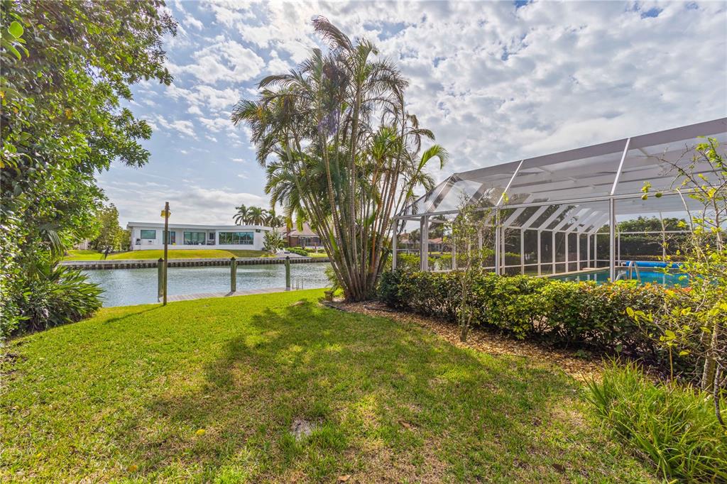 700 Old Compass Road