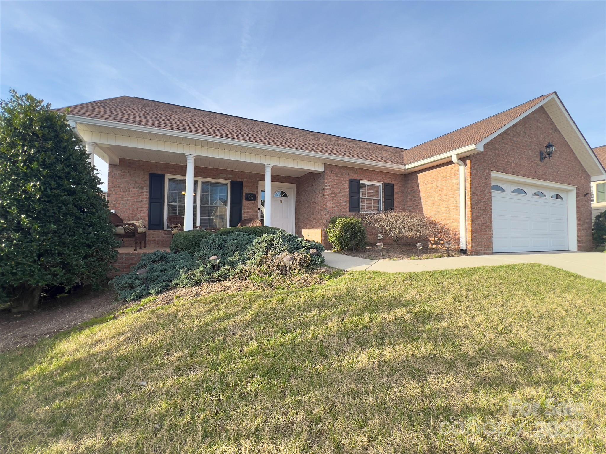 1292 Wexford Village