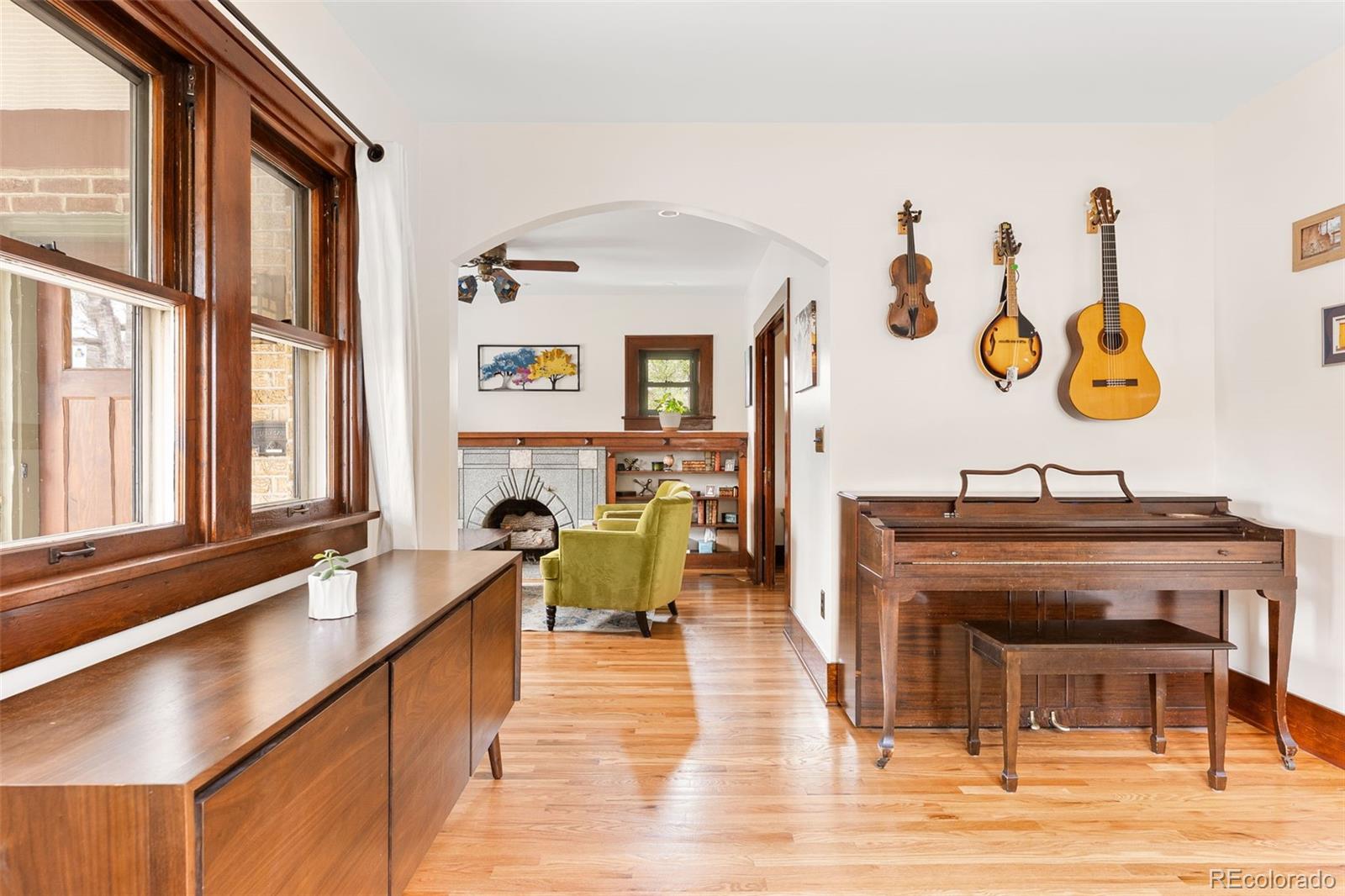 1959 S Washington Street