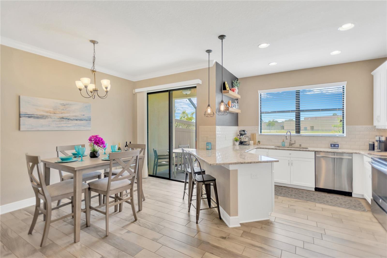 11632 Crowned Sparrow Lane