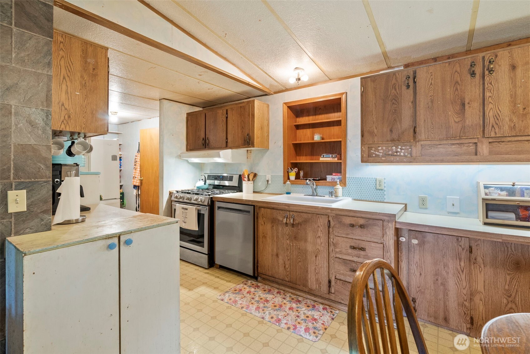 150 E Graham Road