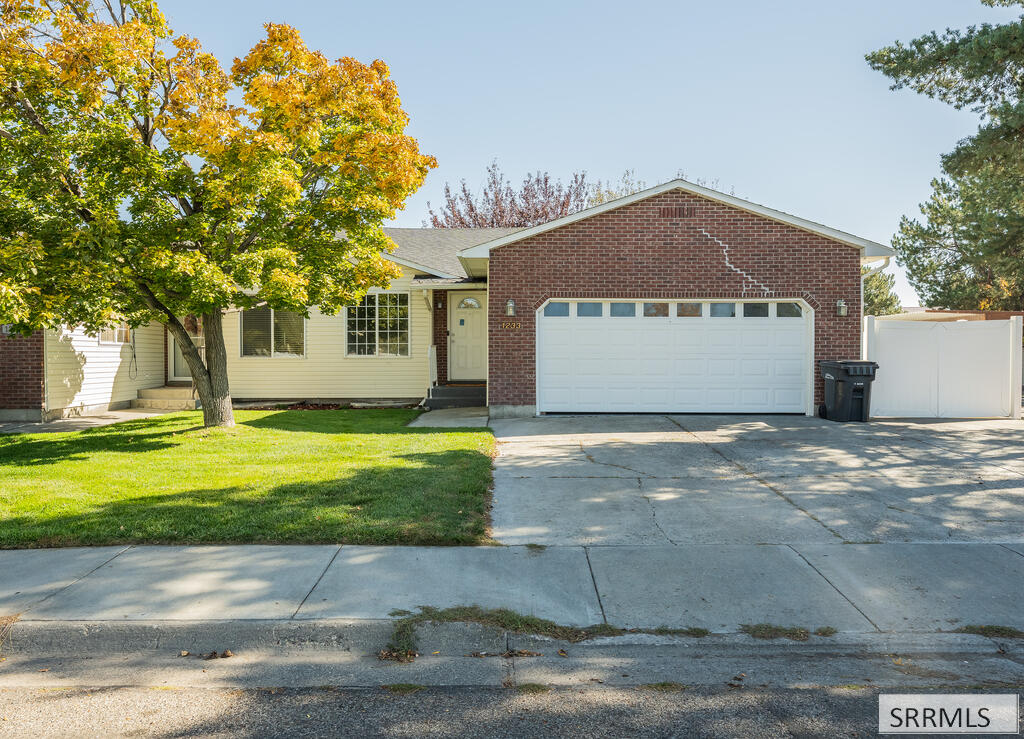 1233 Hoopes Ave