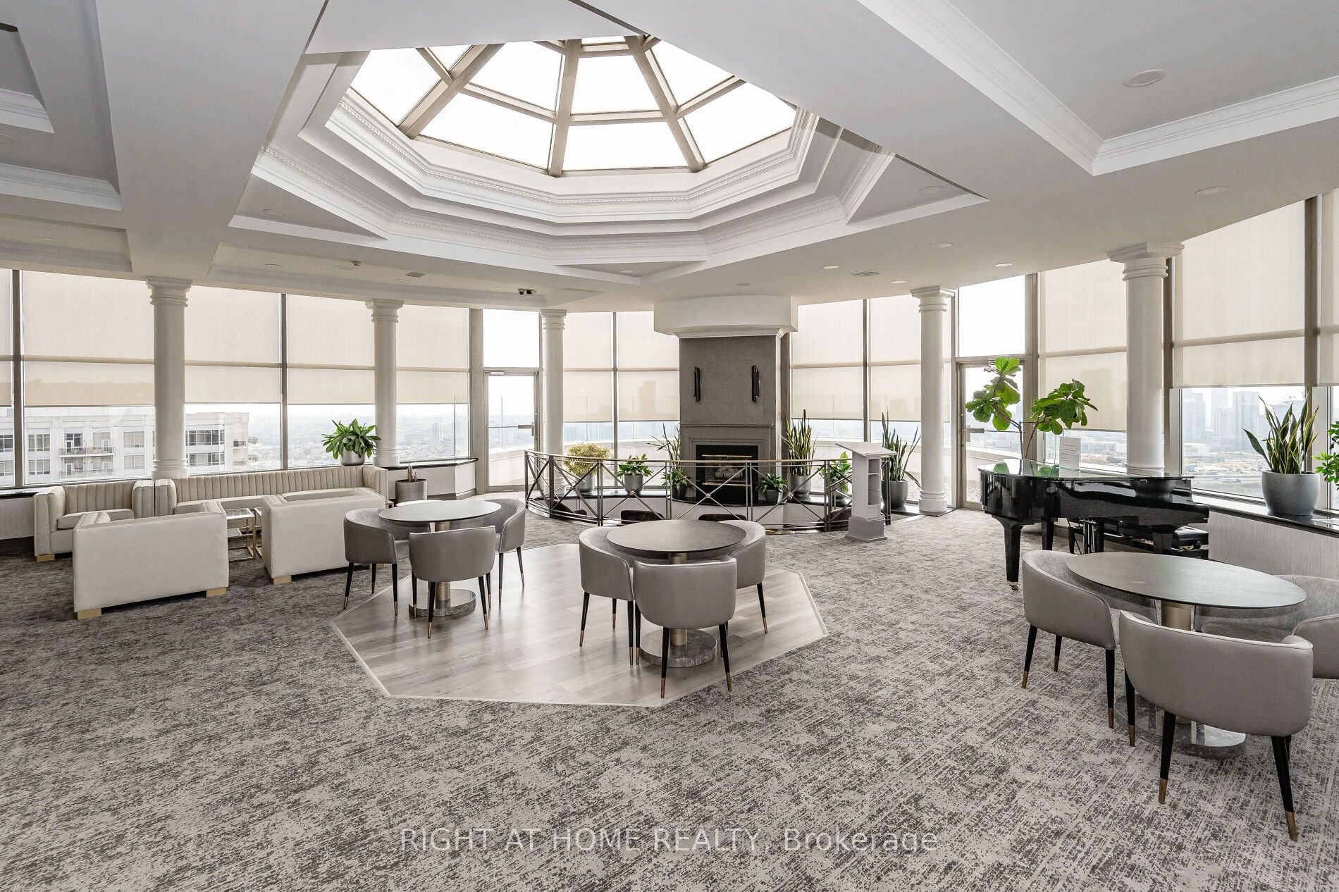 45 Kingsbridge Garden Circ 503