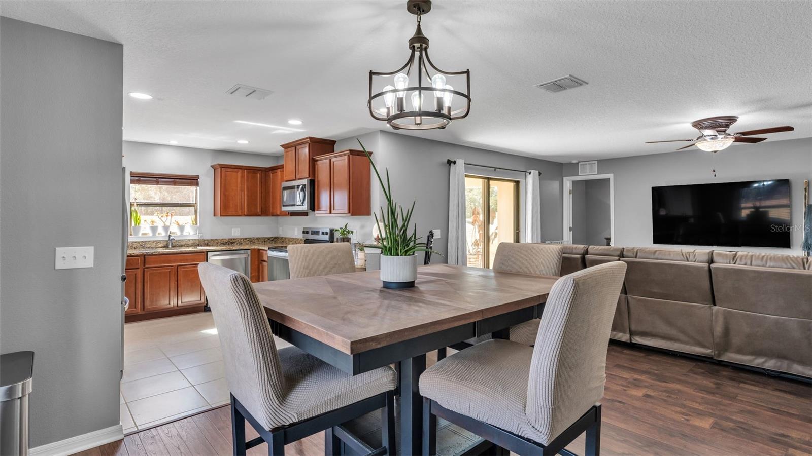 2369 Isabella Court
