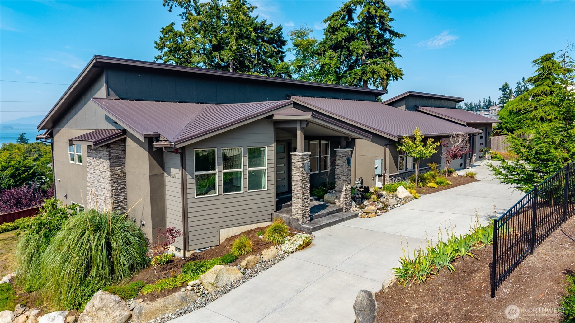 1505 Harbor View Court