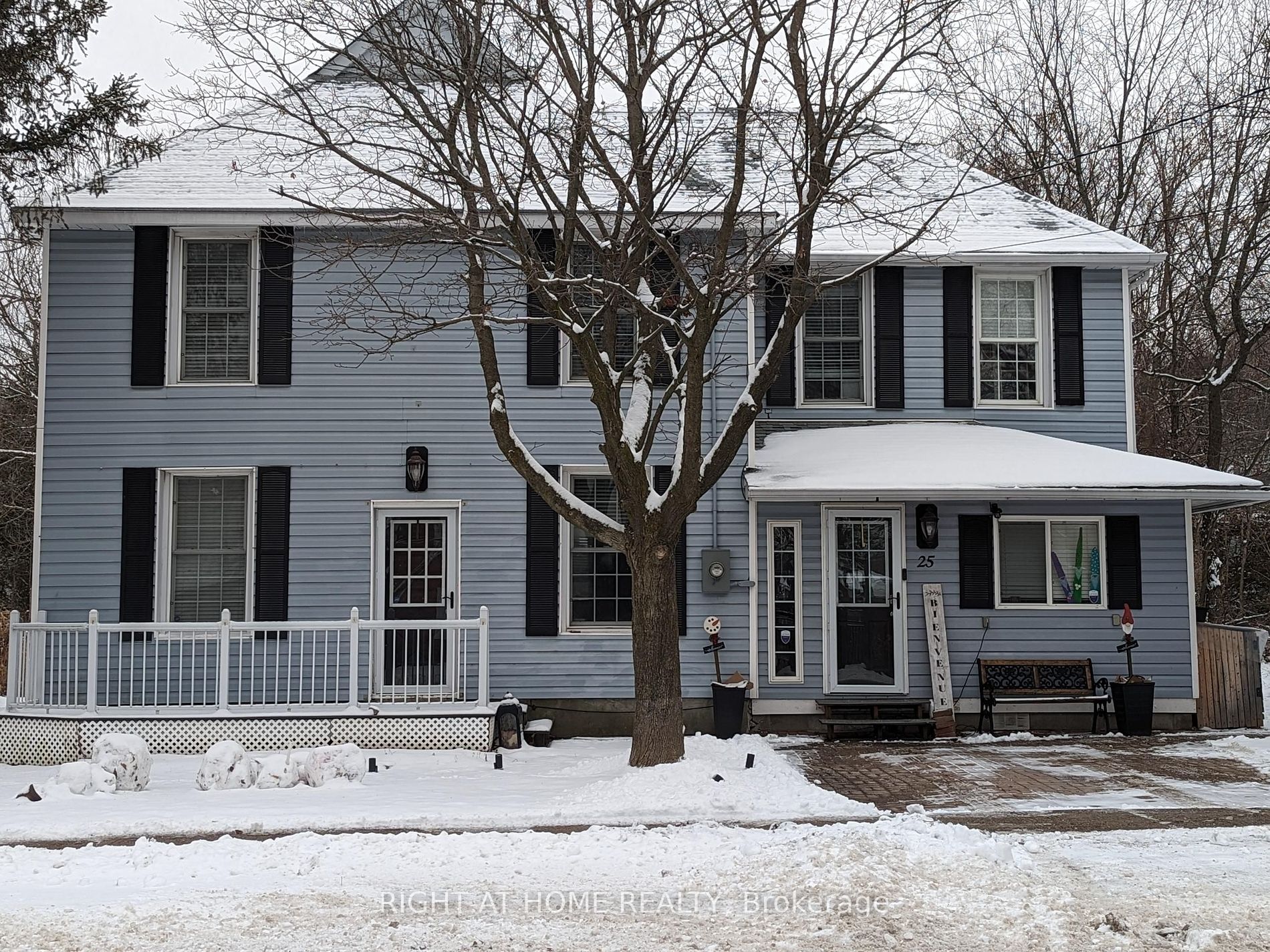 25 Peel St