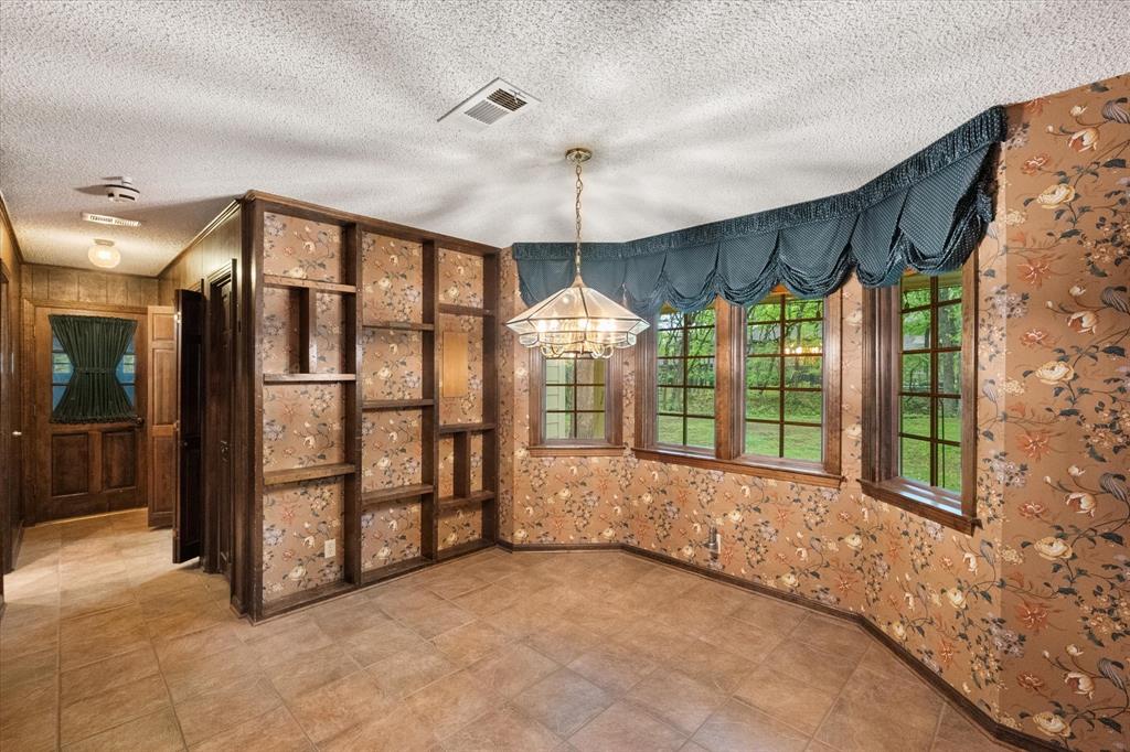 2114 Cross Creek Court