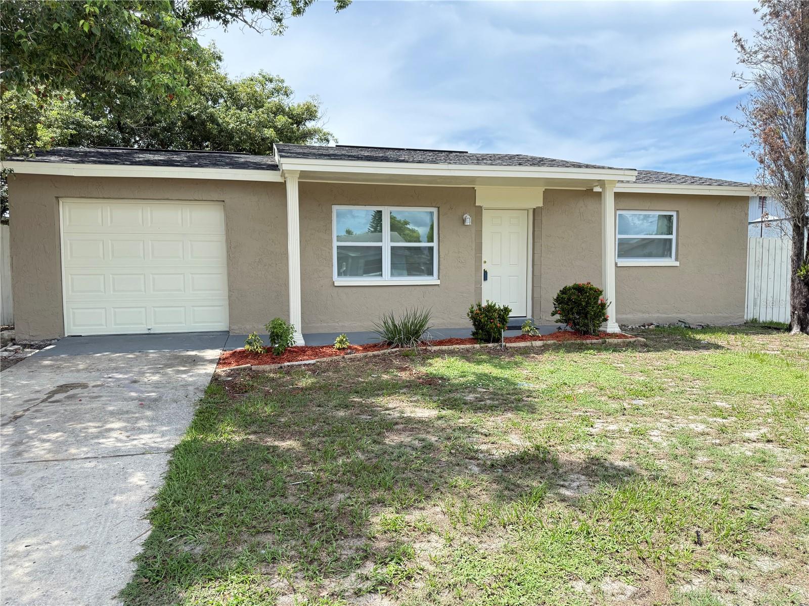 9637 Marlinton Lane