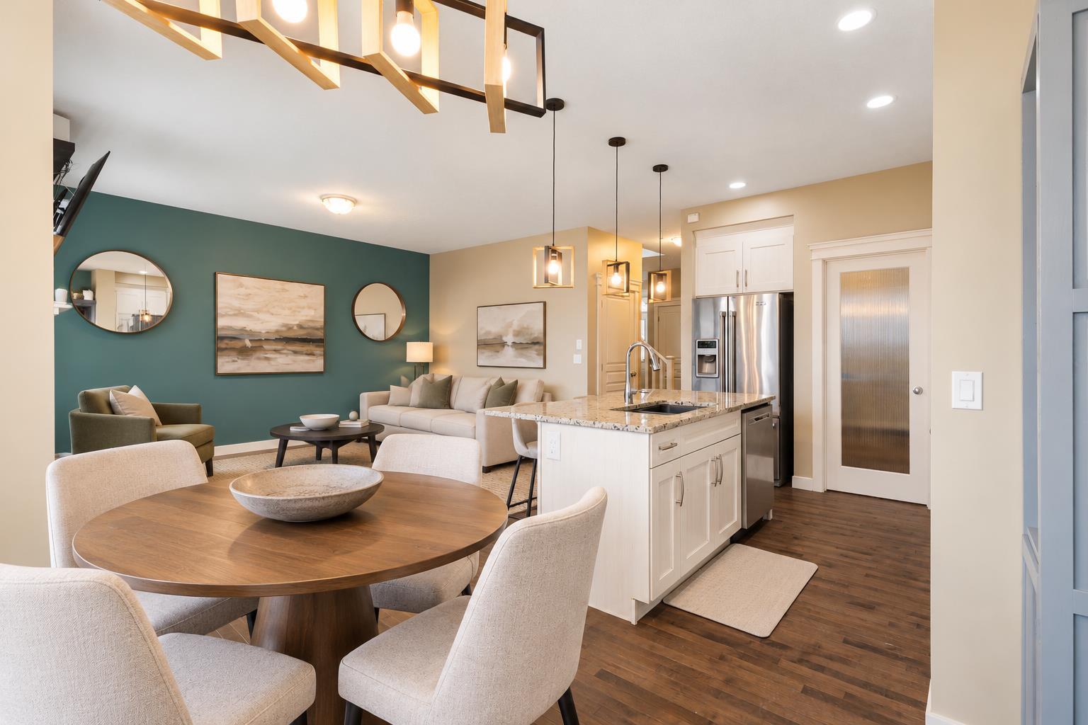 47 Evansglen Court NW
