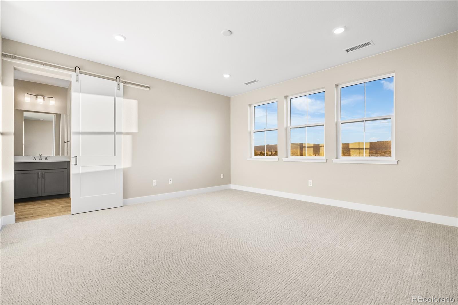 8778 Summerwalk Trail