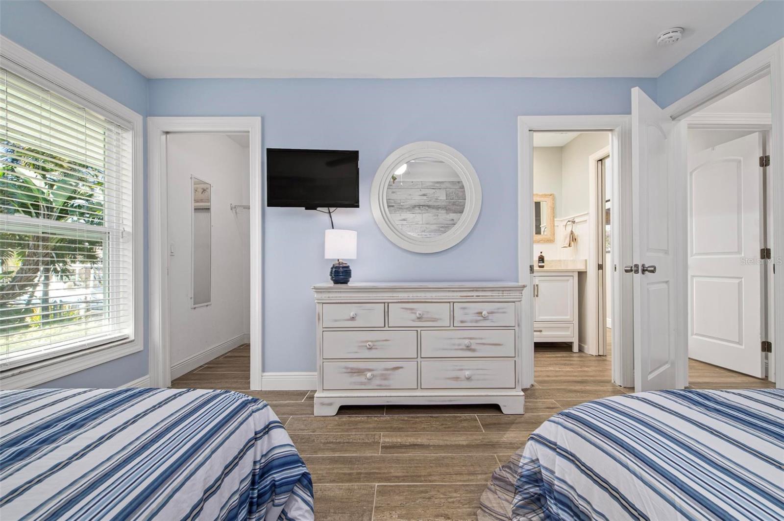 607 North Point Drive