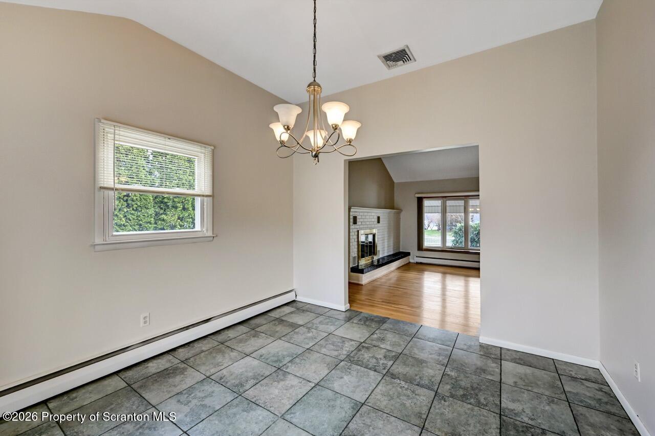 506 Tulip Circle