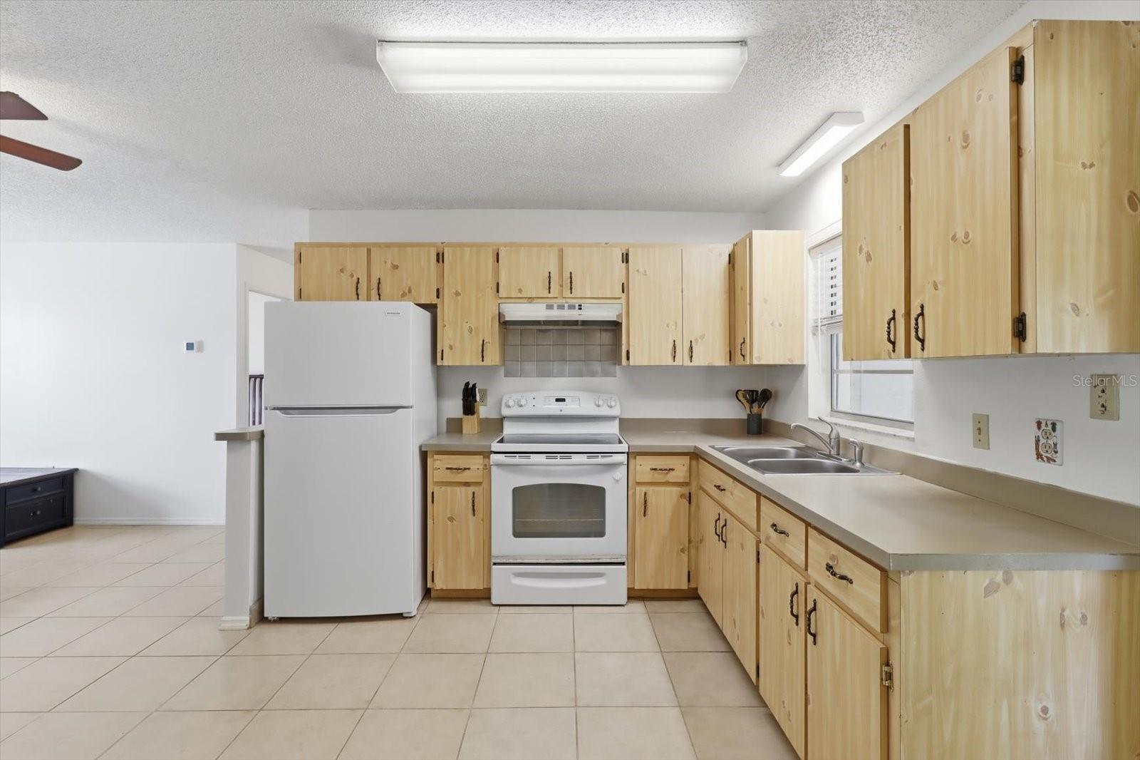 3850 S Flamingo Terrace