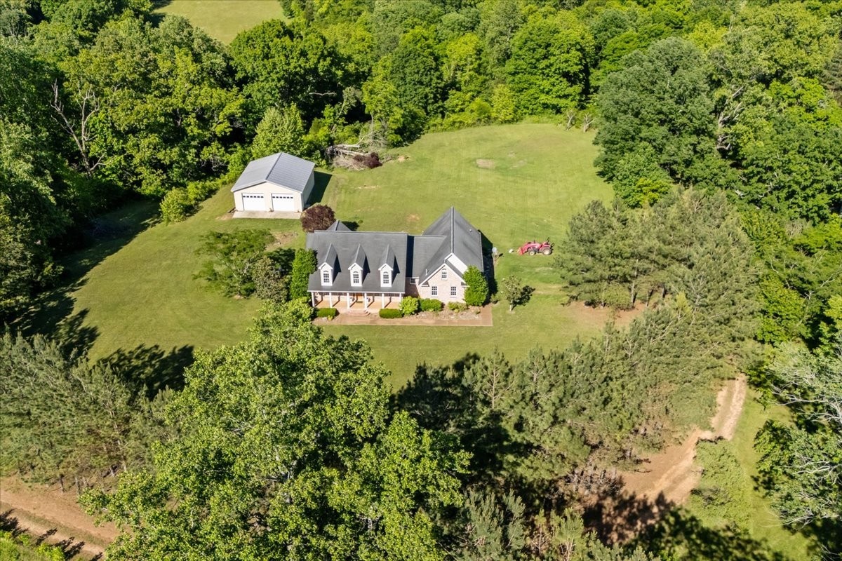 2440 Maple Grove Rd