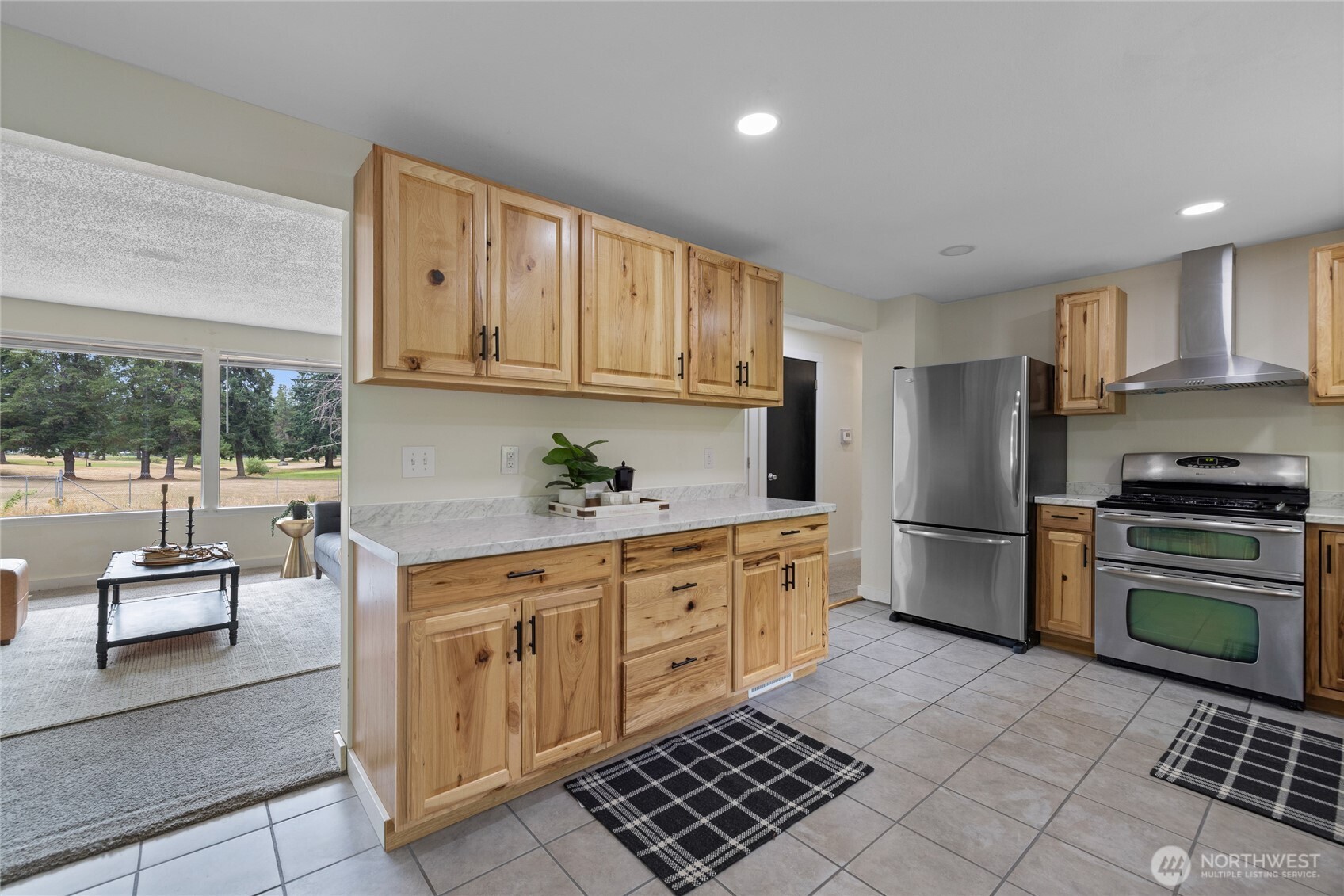3884 Madrona Drive SE