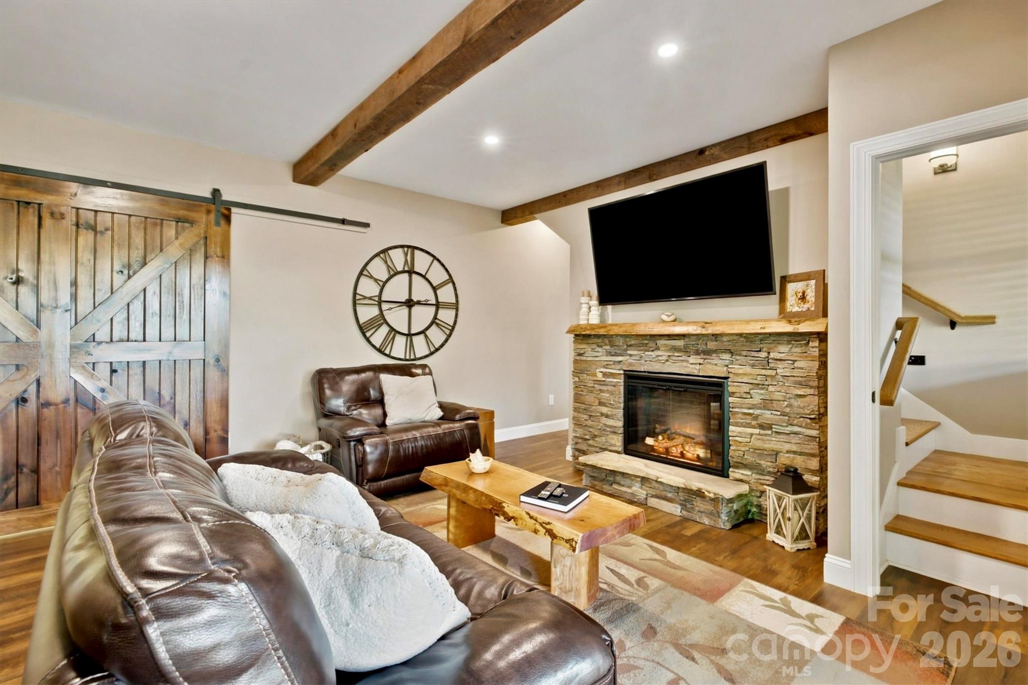 1167 Johns Ridge Parkway