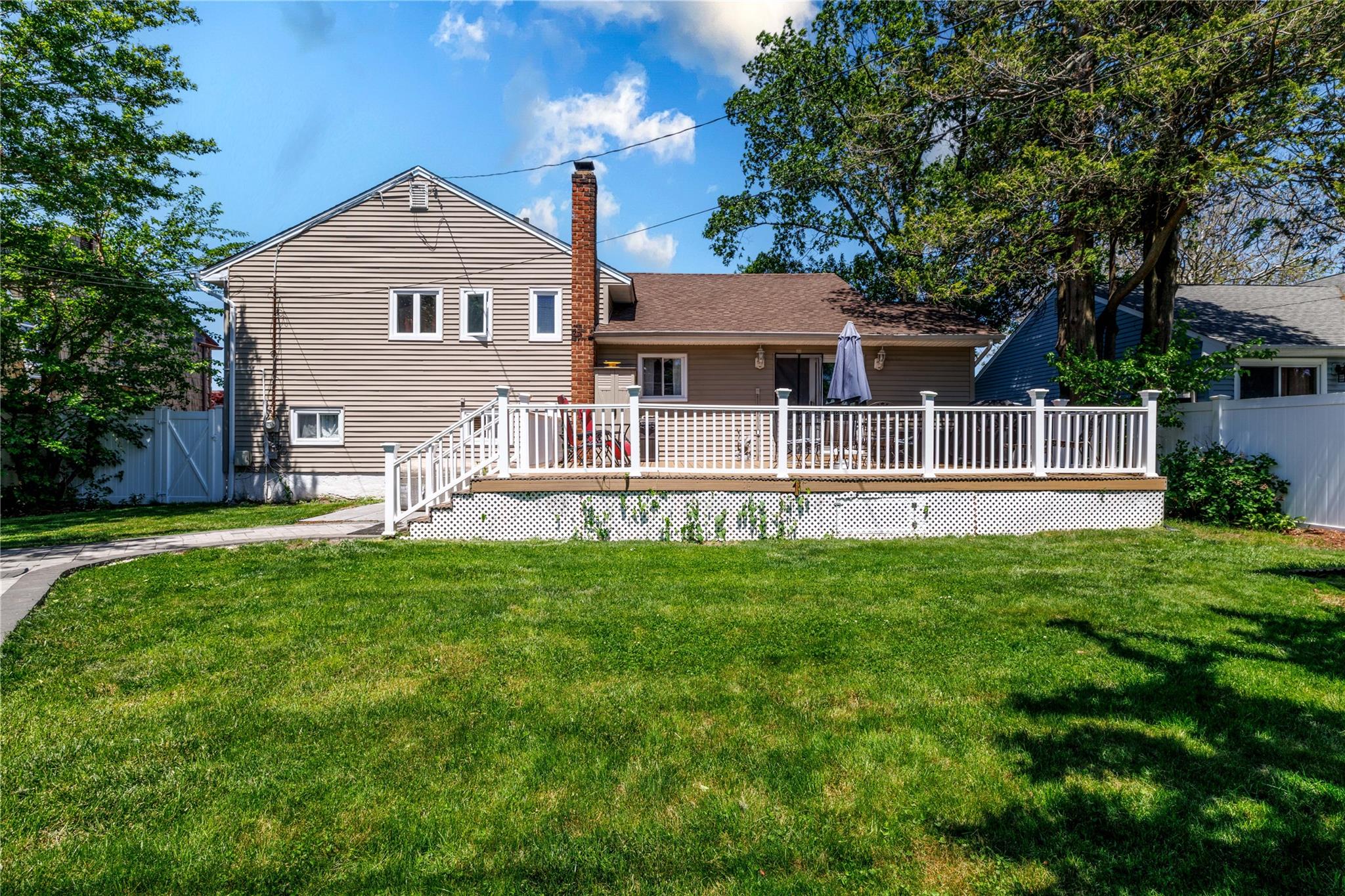 3706 Regent Lane
