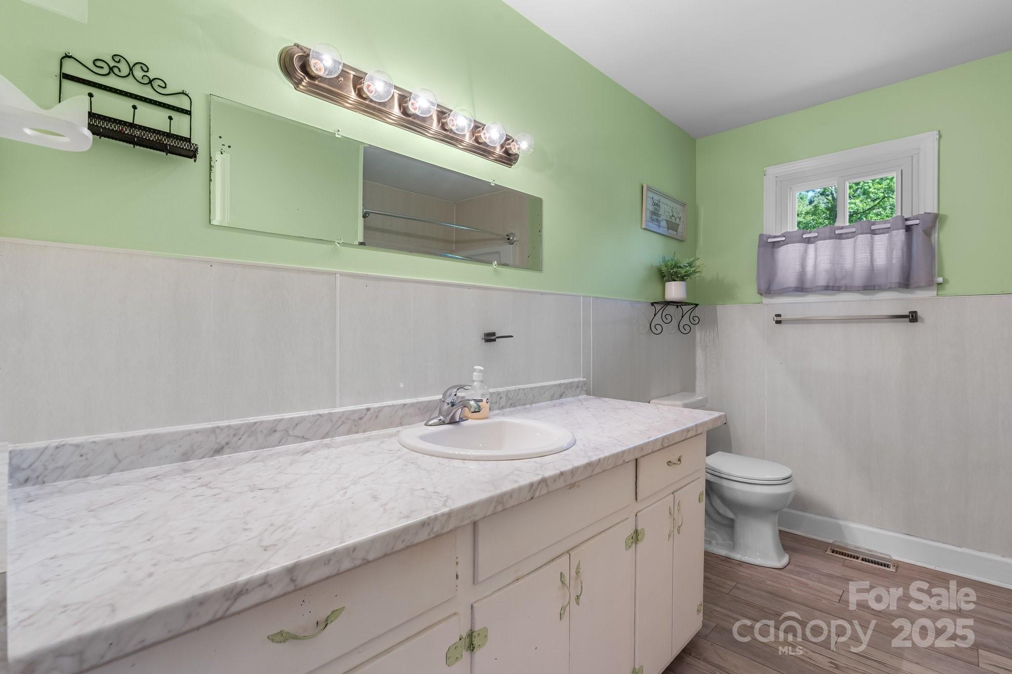 1180 Dusty Oak Lane