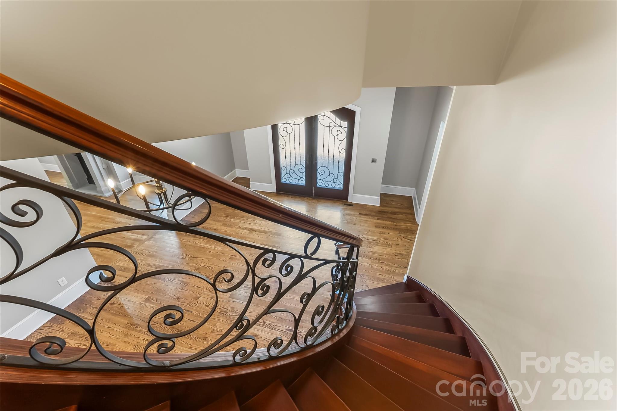 1090 Pearidge Road