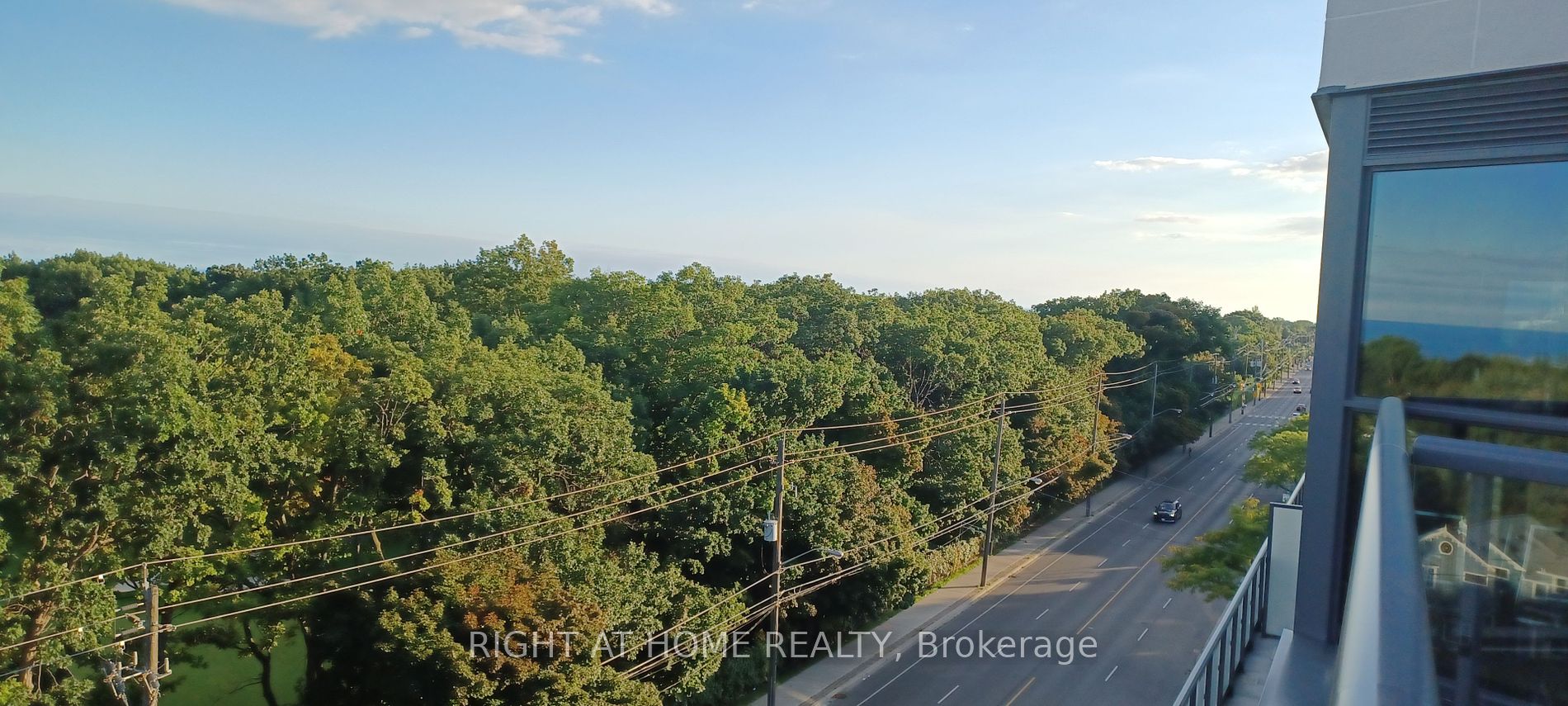 1400 Kingston Rd 102